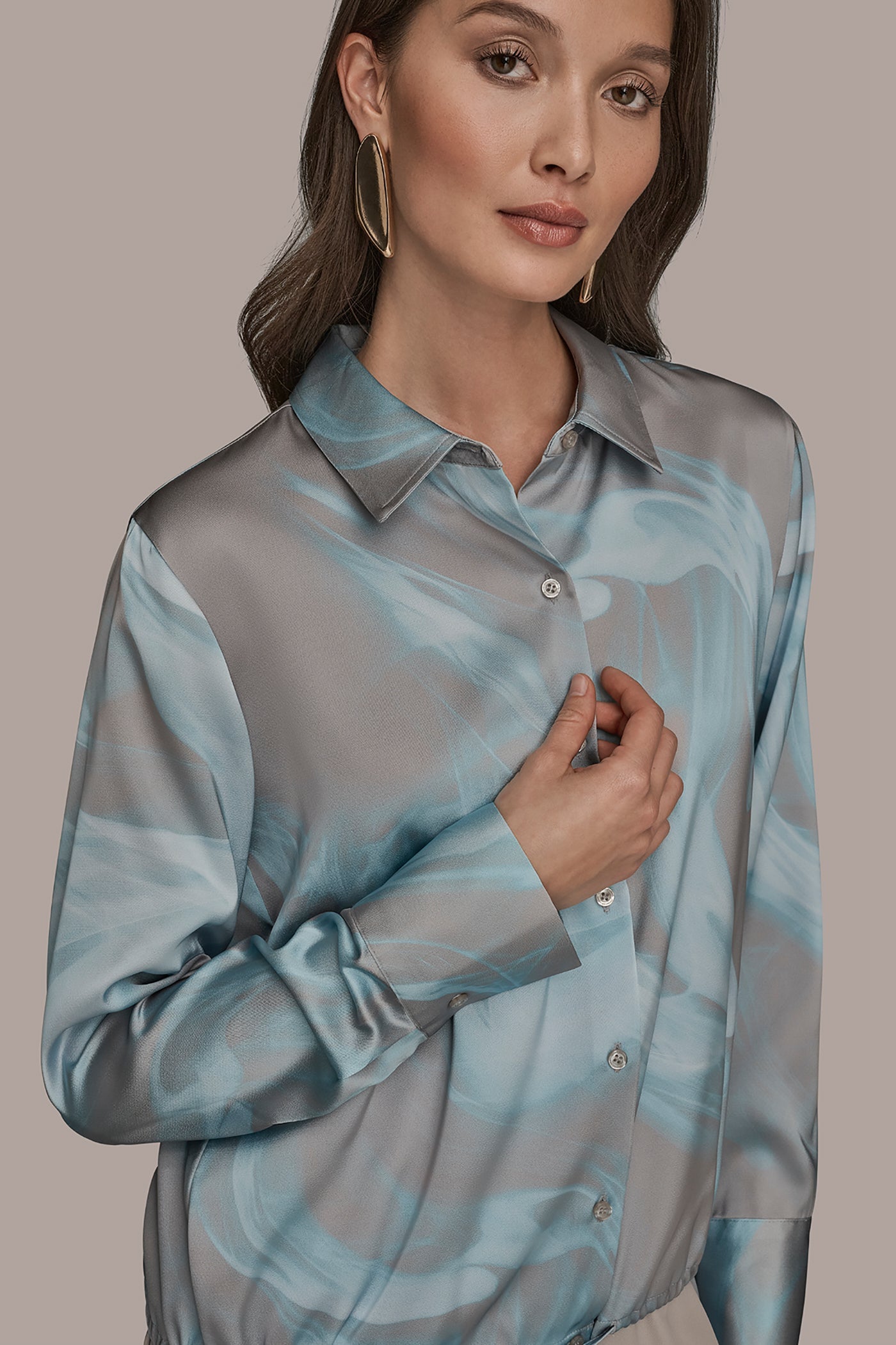 LONG-SLEEVE PRINTED DRAWSTRING BLOUSE